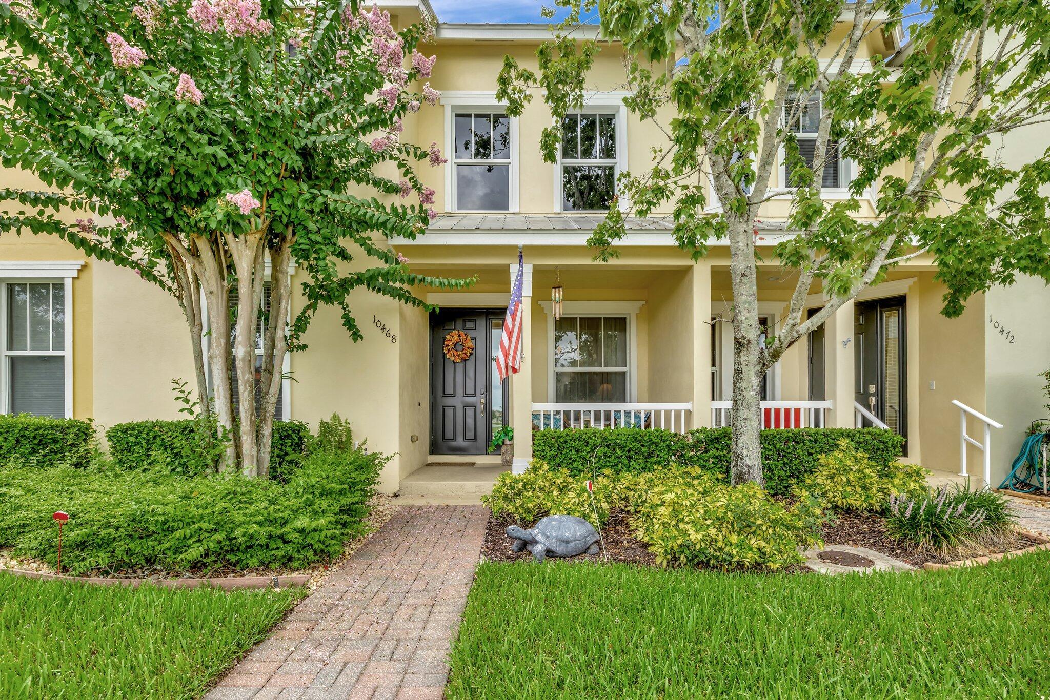 10468 SW Westlawn Boulevard, Port St Lucie, FL, 34987/$275,000 3 10468 SW Westlawn Boulevard