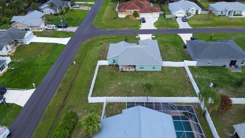 Tiny photo for 1220 SE NAVAJO Lane, Port Saint Lucie, FL 34983 (MLS # B26054248)