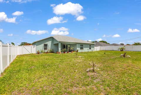 Tiny photo for 1220 SE NAVAJO Lane, Port Saint Lucie, FL 34983 (MLS # B26054248)
