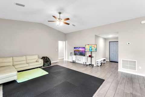 Tiny photo for 1220 SE NAVAJO Lane, Port Saint Lucie, FL 34983 (MLS # B26054248)