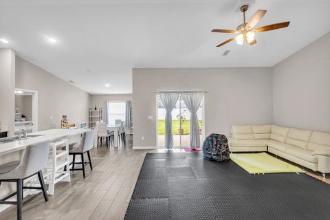 Tiny photo for 1220 SE NAVAJO Lane, Port Saint Lucie, FL 34983 (MLS # B26054248)