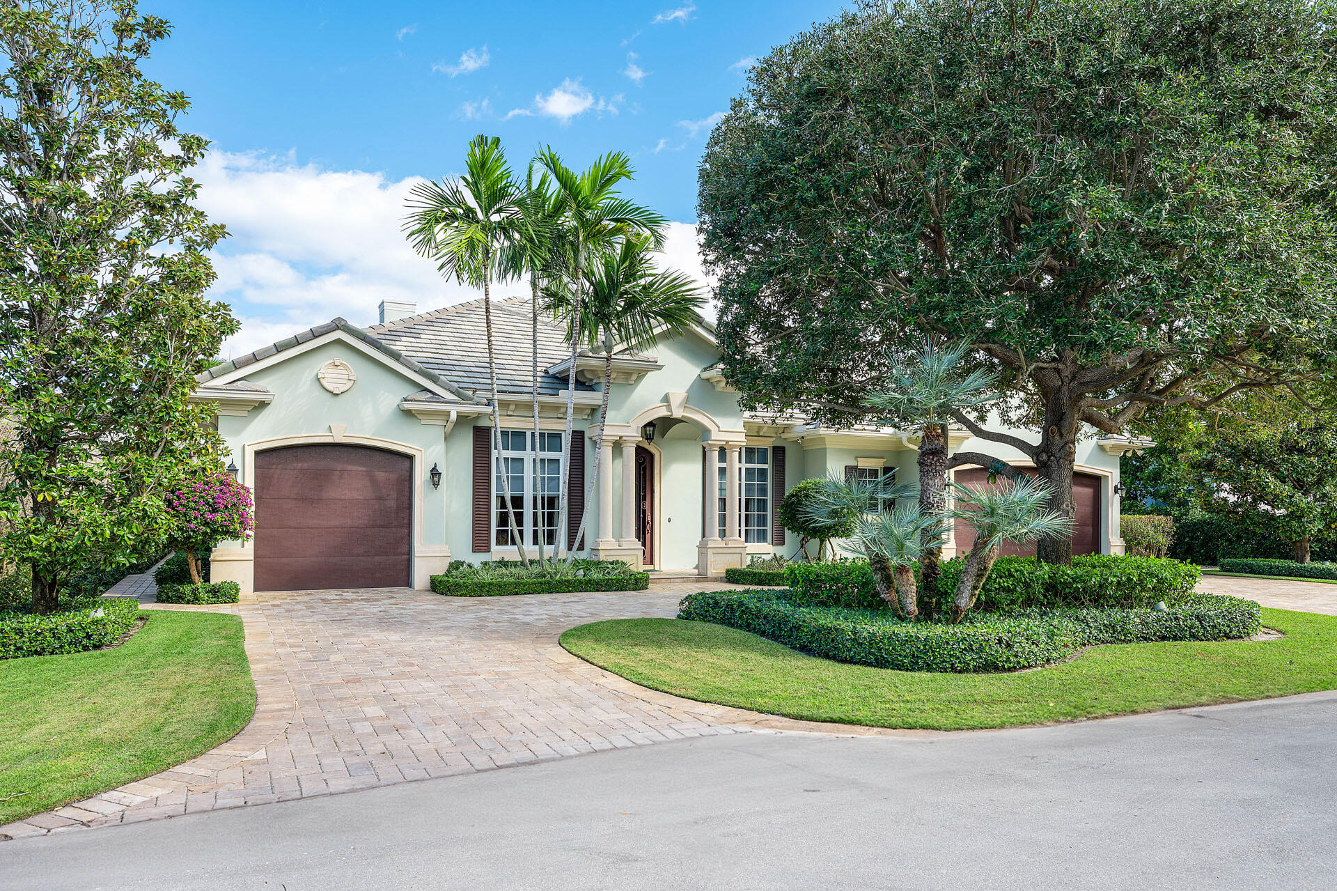 ROYAL PALM YACHT & COUNTR - Residential