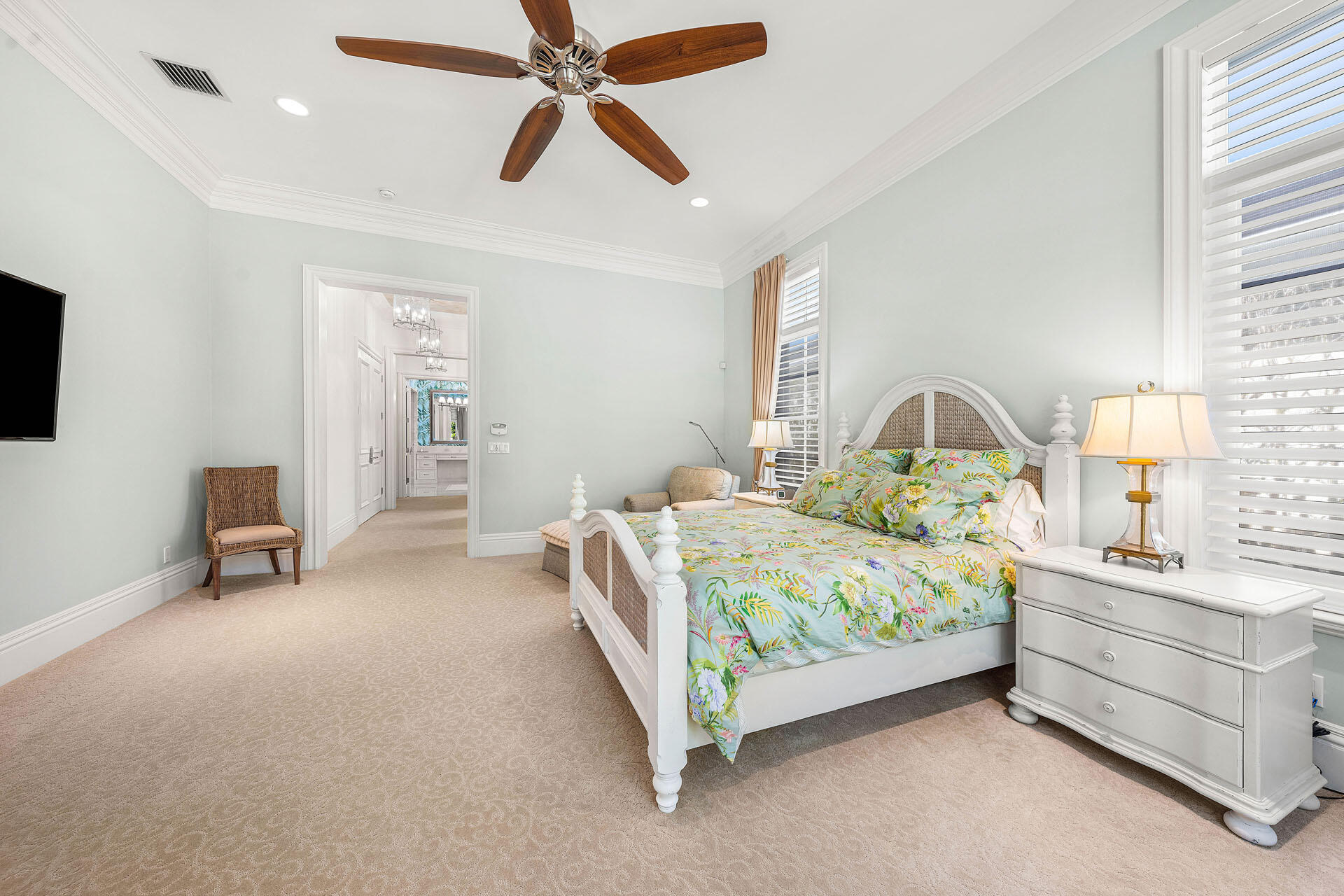 ROYAL PALM YACHT & COUNTR - Residential