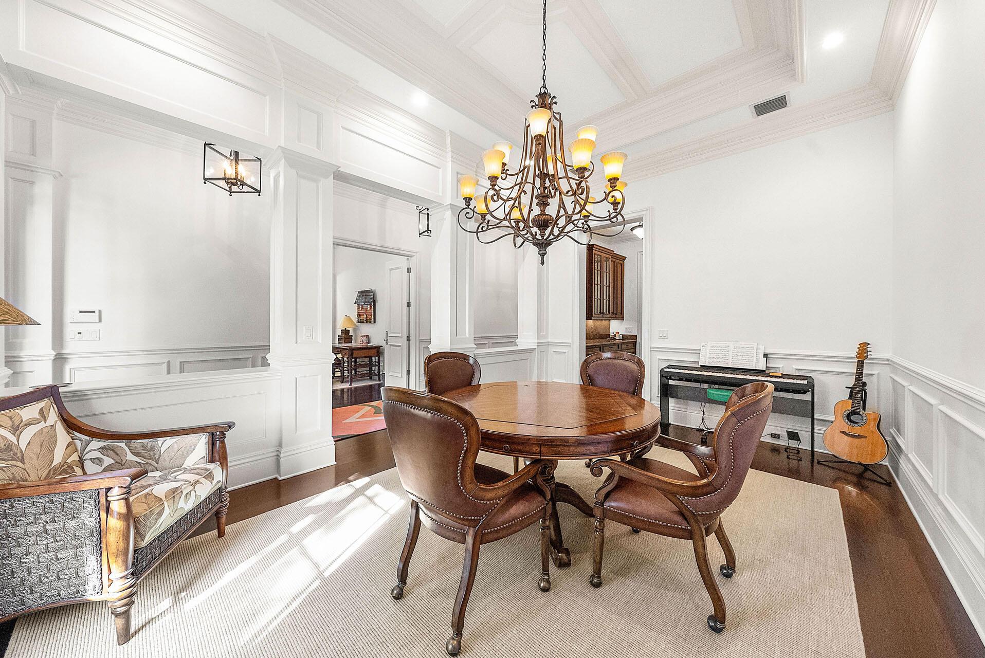 ROYAL PALM YACHT & COUNTR - Residential