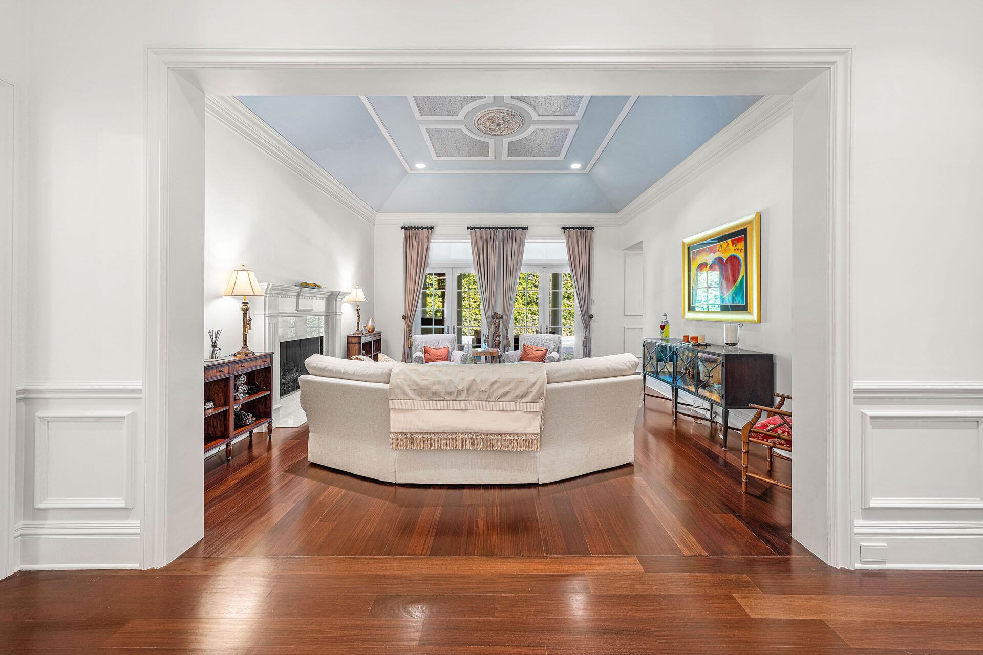 ROYAL PALM YACHT & COUNTR - Residential