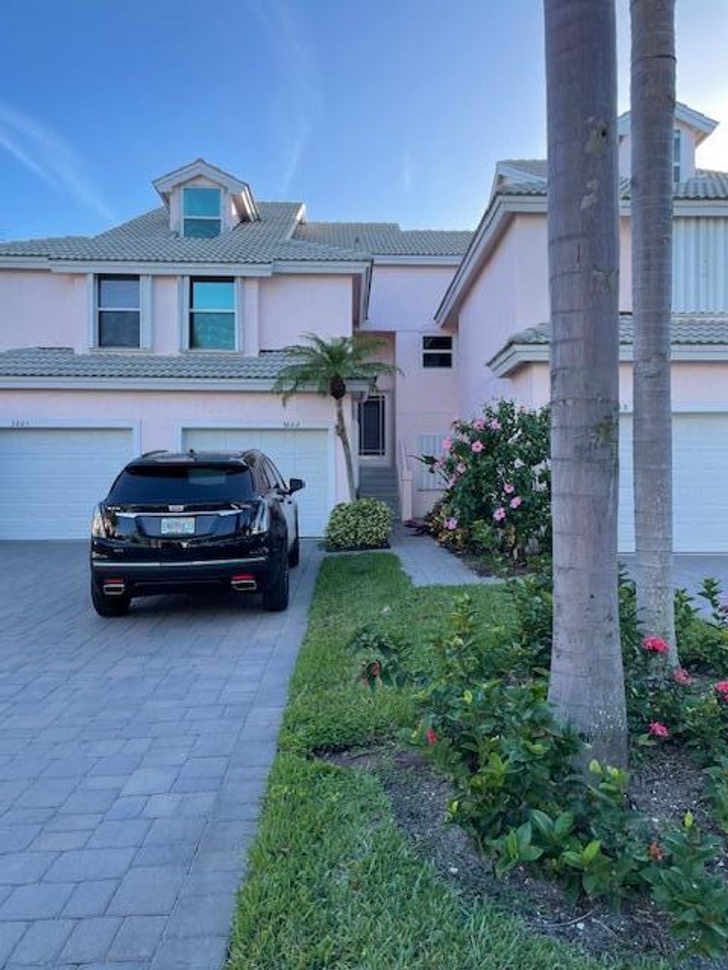 Photo of 3602 Fairway Drive N, Jupiter, FL 33477 (MLS # B26007650)