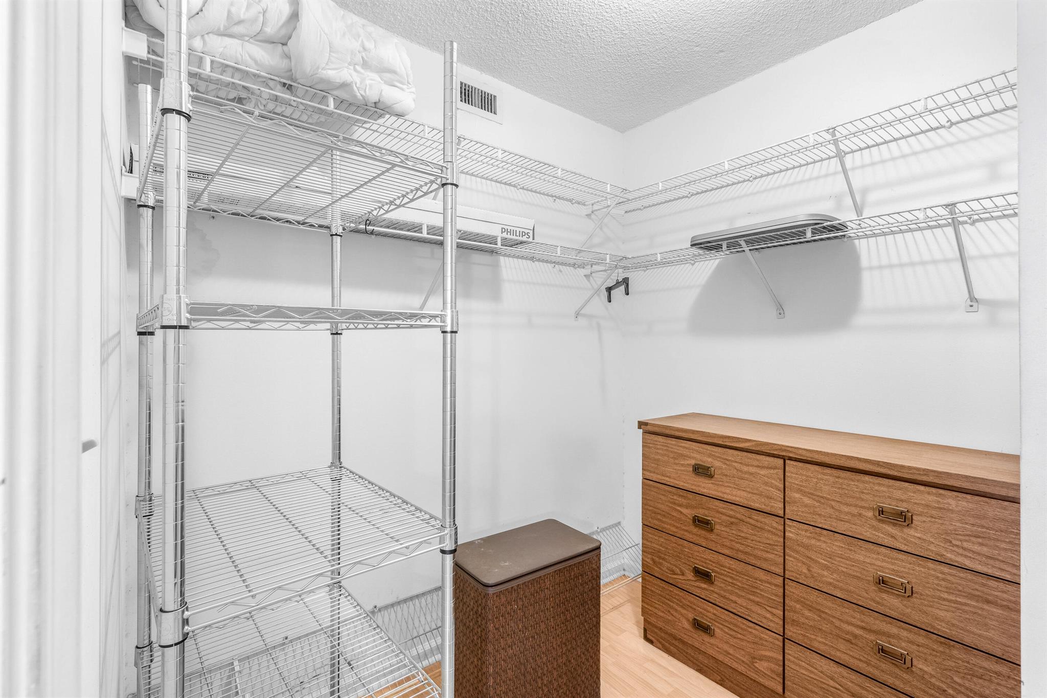 LAKE HARBOUR TOWERS CONDO - Residential