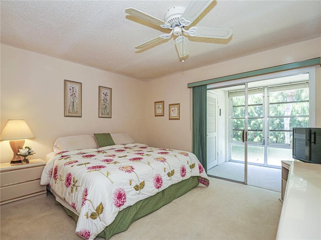 VISTA ROYALE PHASE IV BLD - Residential Lease