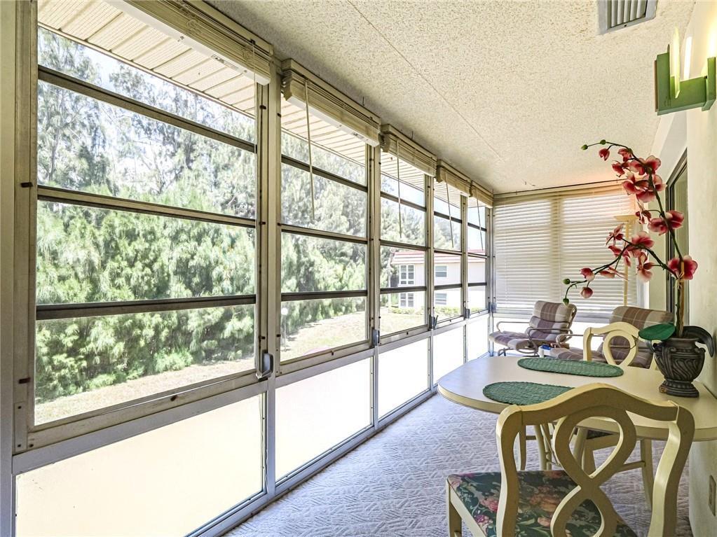 VISTA ROYALE PHASE IV BLD - Residential Lease