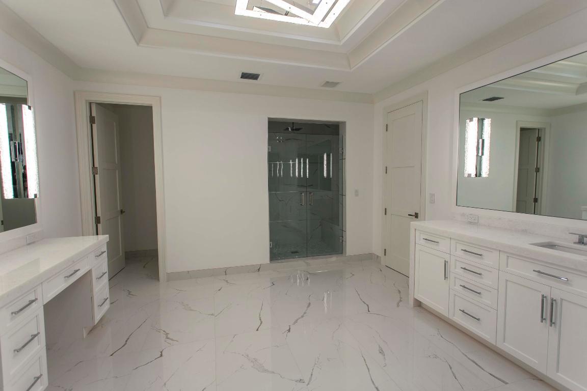 BOCA HARBOUR ISLAND SEC - Residential