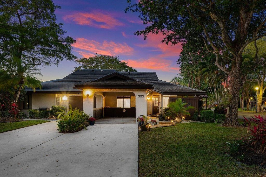 Photo of 5125 Pine Drive, Boynton Beach, FL 33437 (MLS # R11080722)