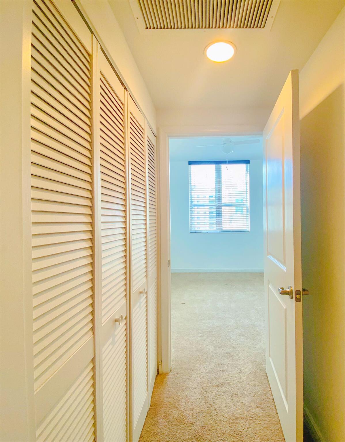 450 N Federal Highway 1009
