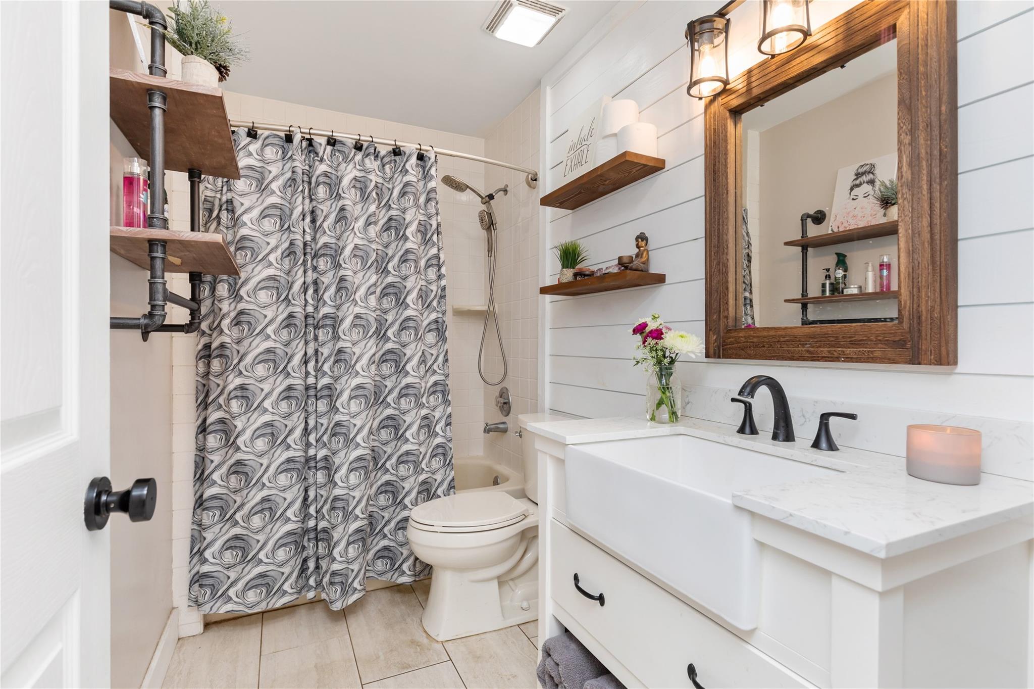 West View Estates 145-9 B - Residential