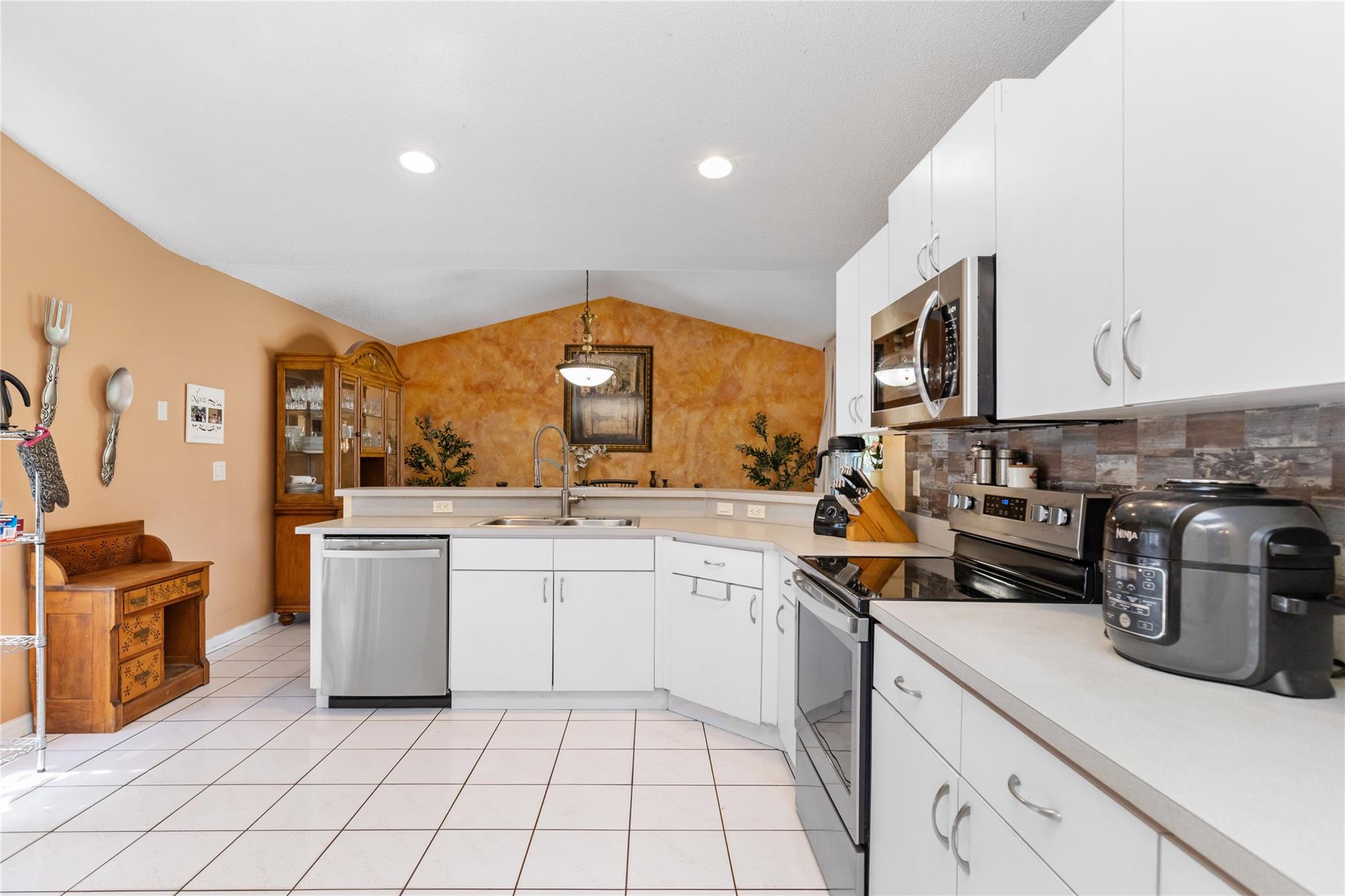 West View Estates 145-9 B - Residential