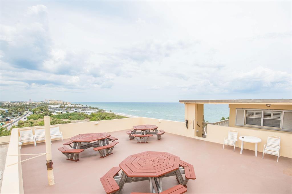 HILLSBORO WINDSOR CONDO - Residential