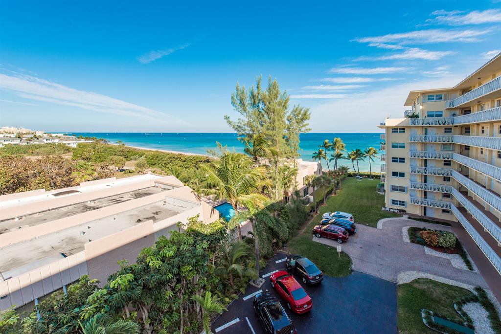 HILLSBORO WINDSOR CONDO - Residential