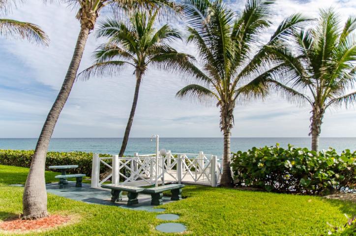 HILLSBORO WINDSOR CONDO - Residential