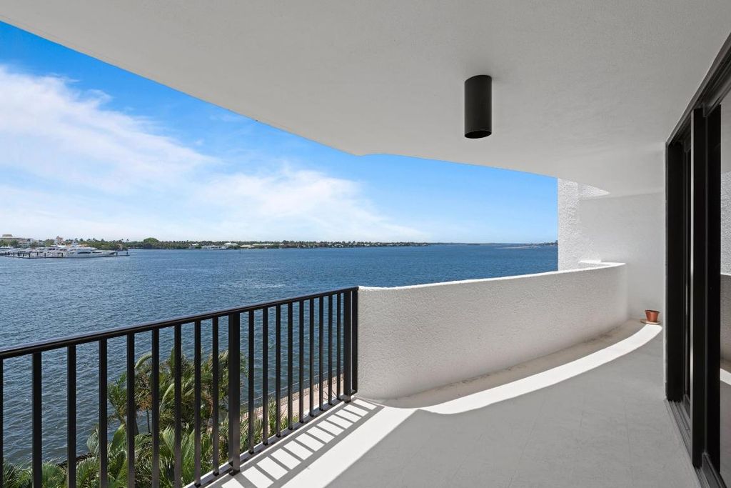 Photo of 1200 S Flagler Drive #401, West Palm Beach, FL 33401 (MLS # R11157949)