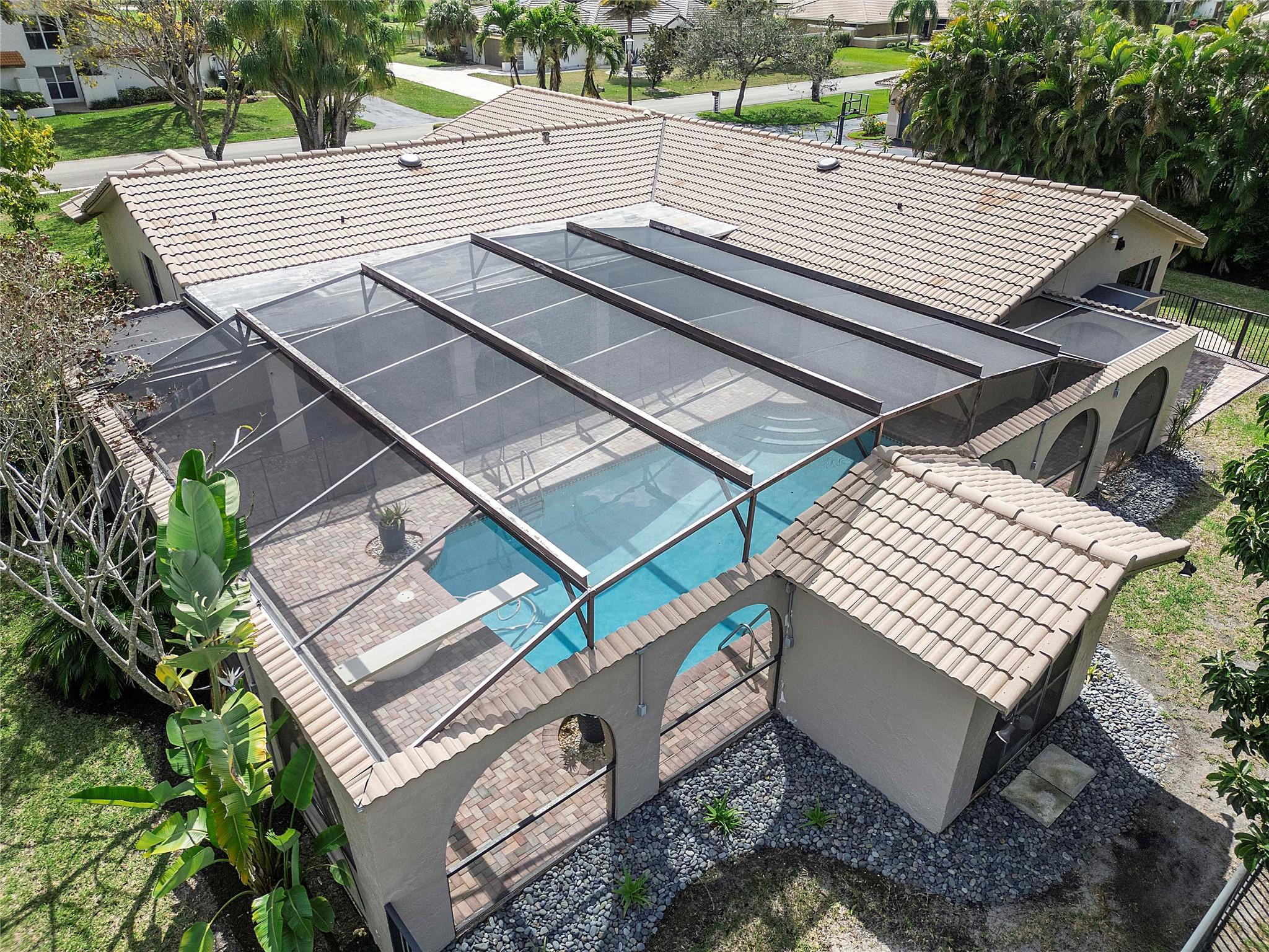 Coral Spgs Country Club S - Residential