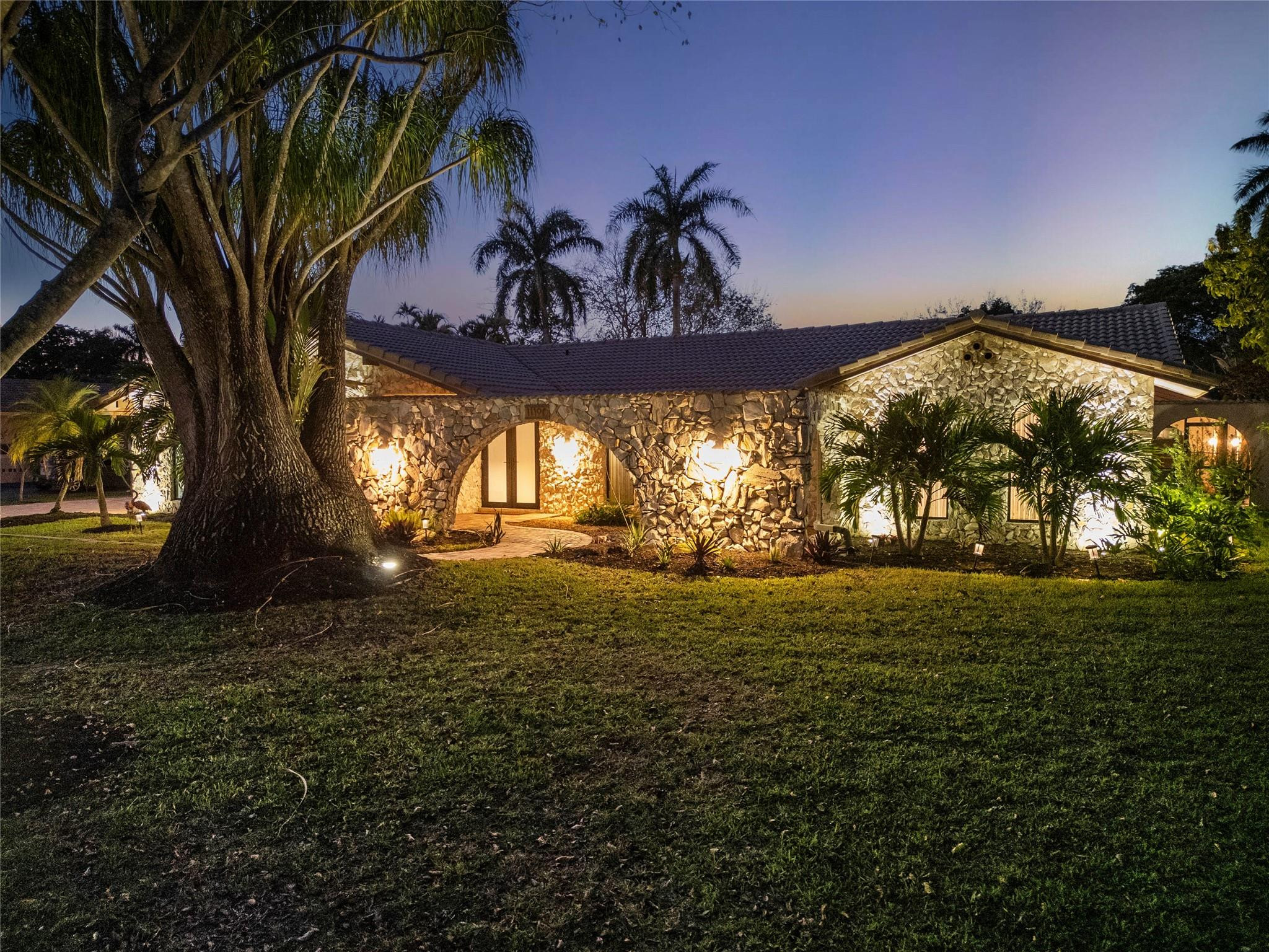 Coral Spgs Country Club S - Residential