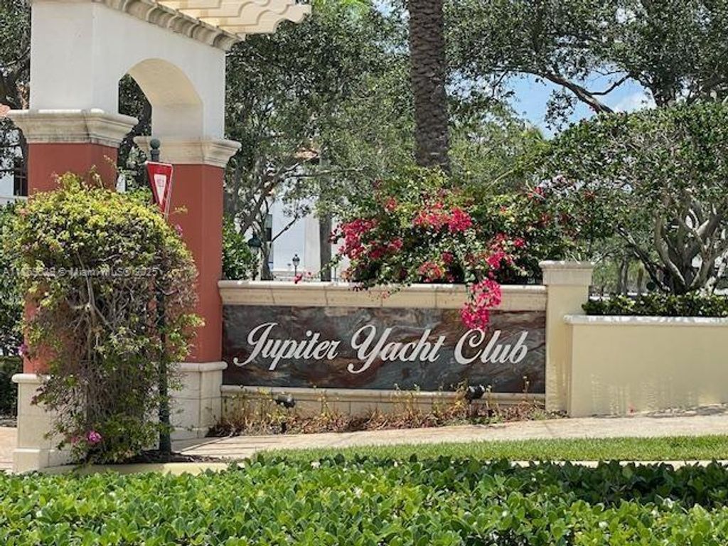 Photo of 340 S Us Highway 1 408 #408, Jupiter, FL 33477 (MLS # R11125387)