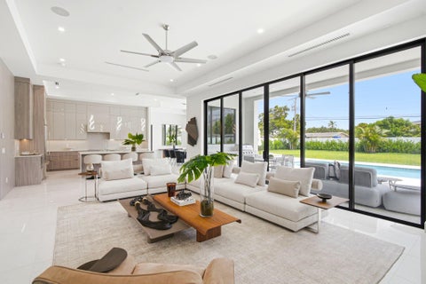 Tiny photo for 261 NW 8th Street, Boca Raton, FL 33432 (MLS # B26052613)