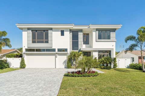 Tiny photo for 261 NW 8th Street, Boca Raton, FL 33432 (MLS # B26052613)