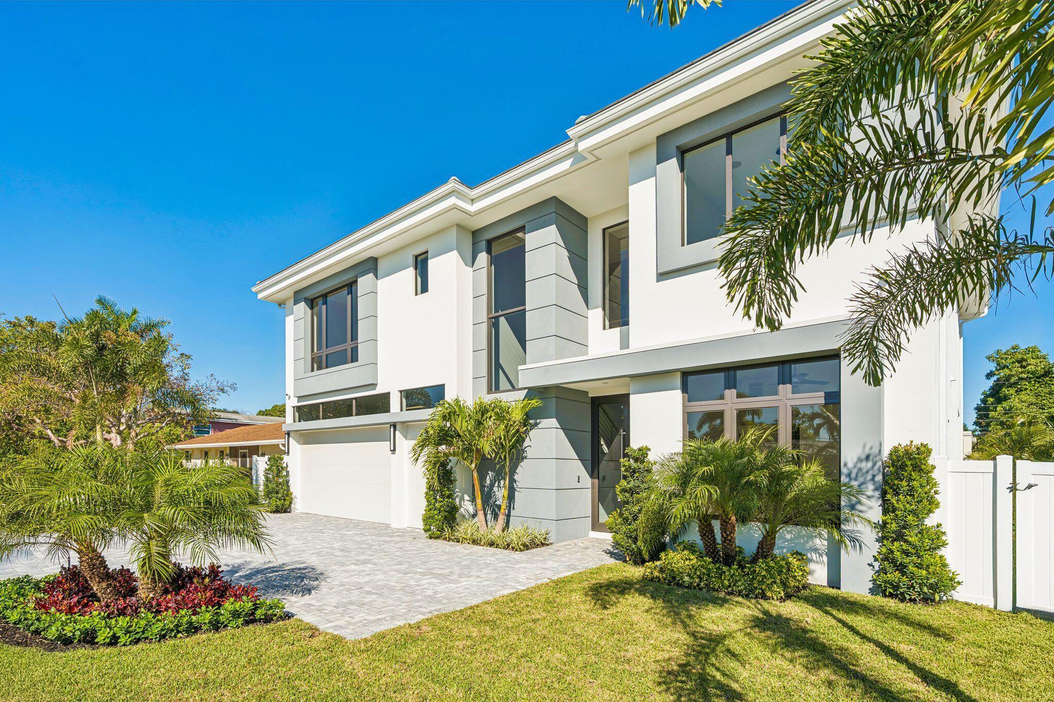 261 NW 8th Street, Boca Raton FL 33432