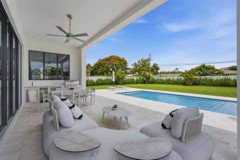 Tiny photo for 261 NW 8th Street, Boca Raton, FL 33432 (MLS # B26052613)