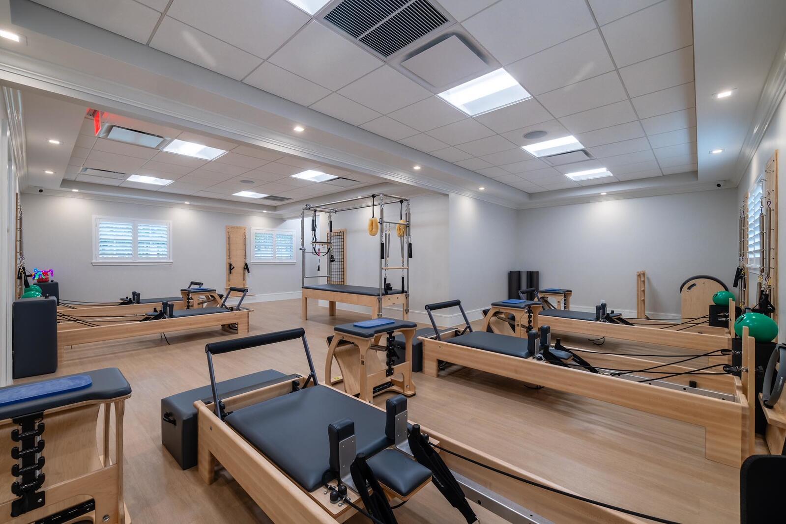 GLENEAGLES CONDO II - Residential Lease