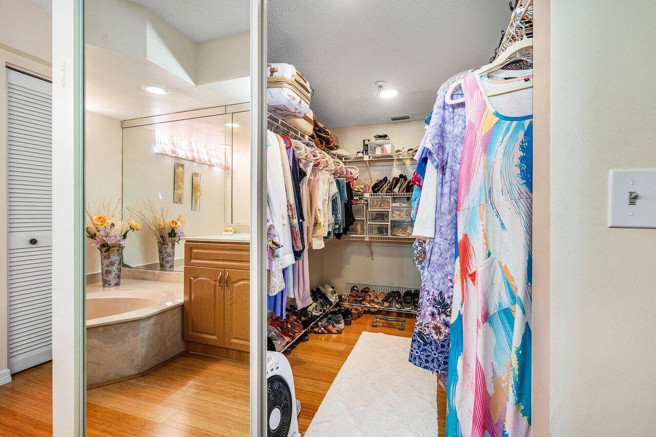 GLENEAGLES CONDO II - Residential Lease