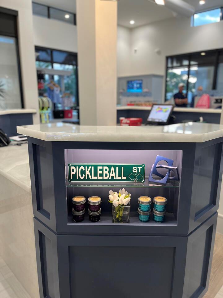 GLENEAGLES CONDO II - Residential Lease