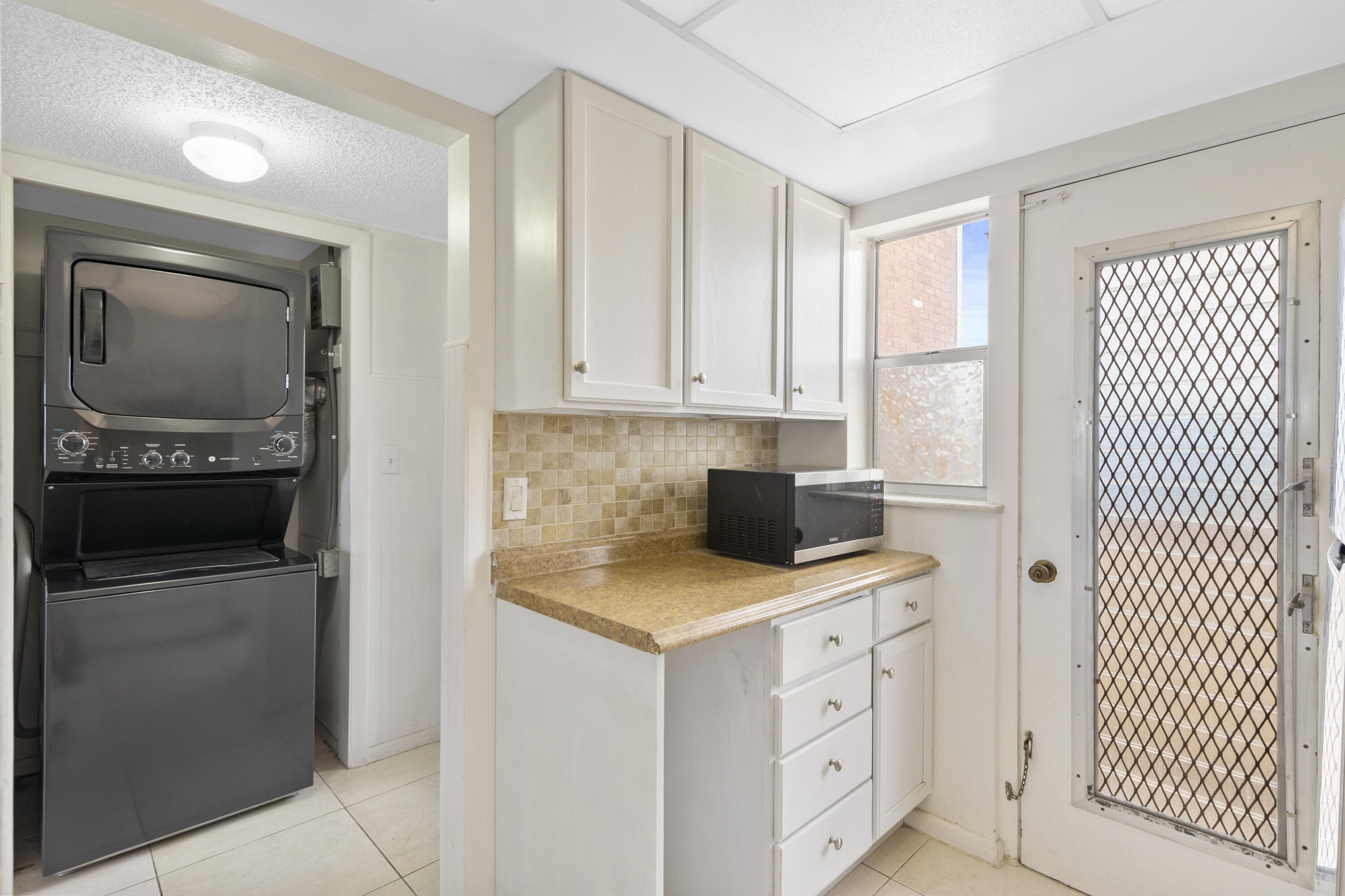 1101 Crystal Lake Drive 309