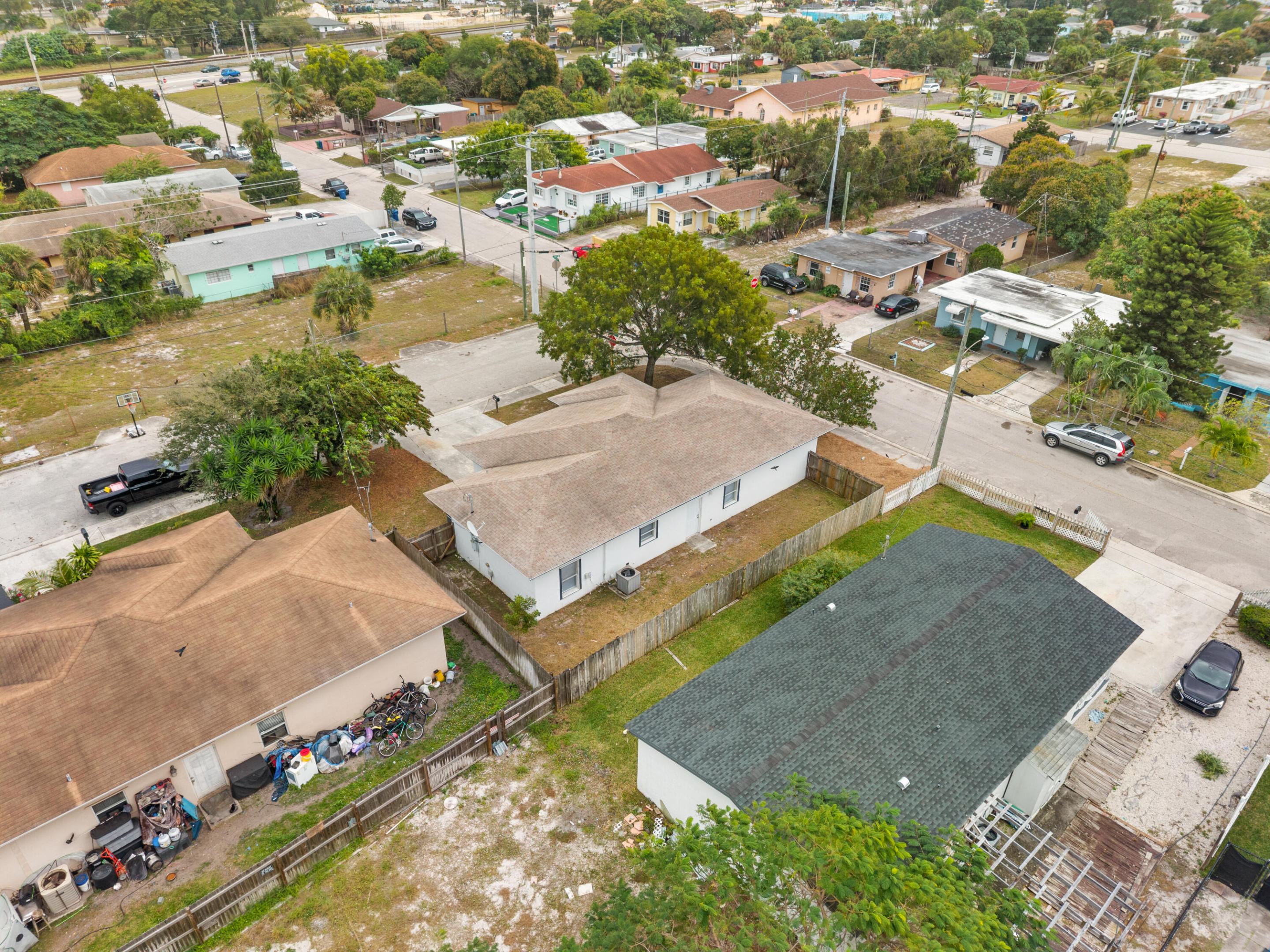 ALICIA 1 - Residential