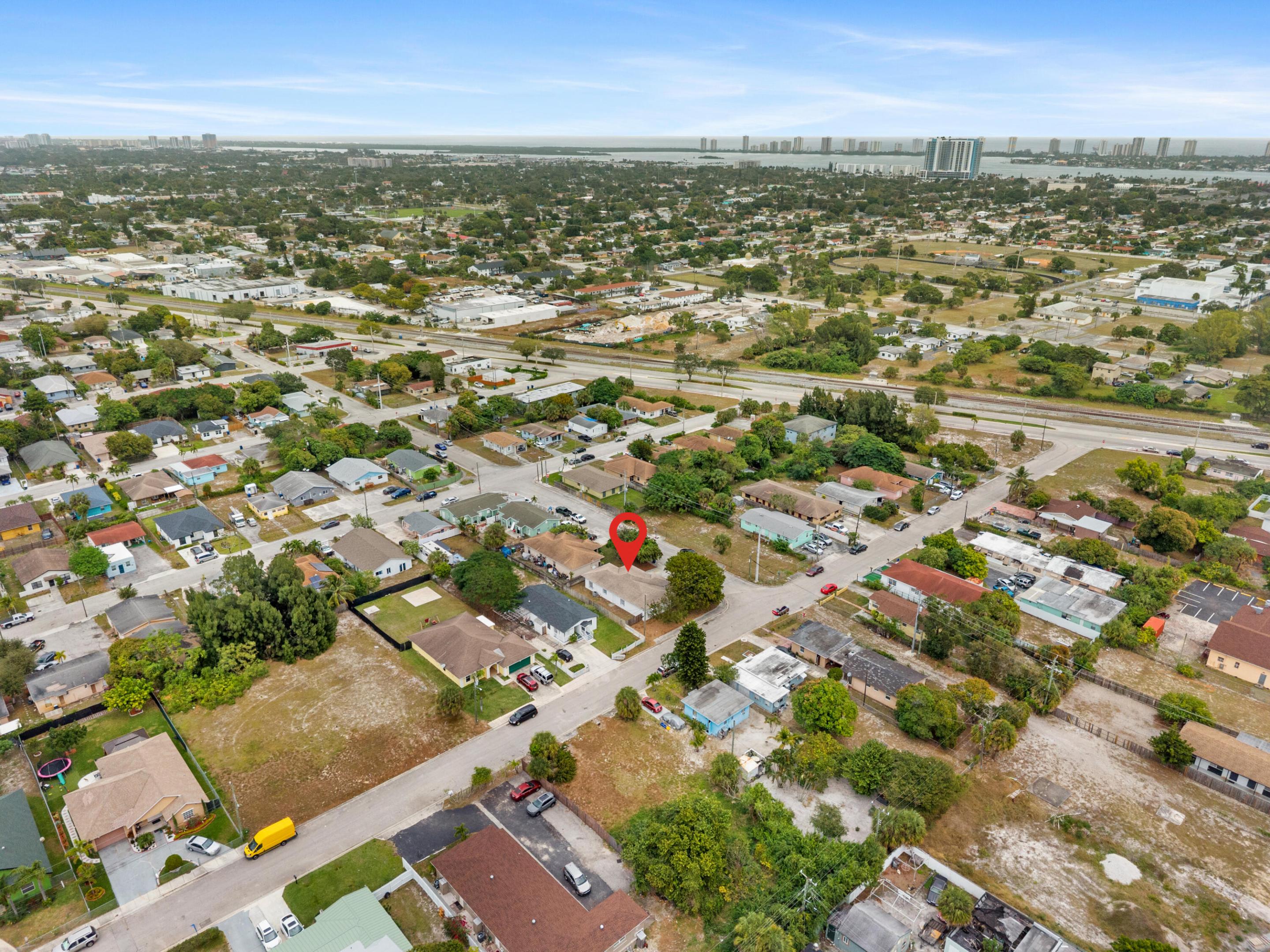 ALICIA 1 - Residential