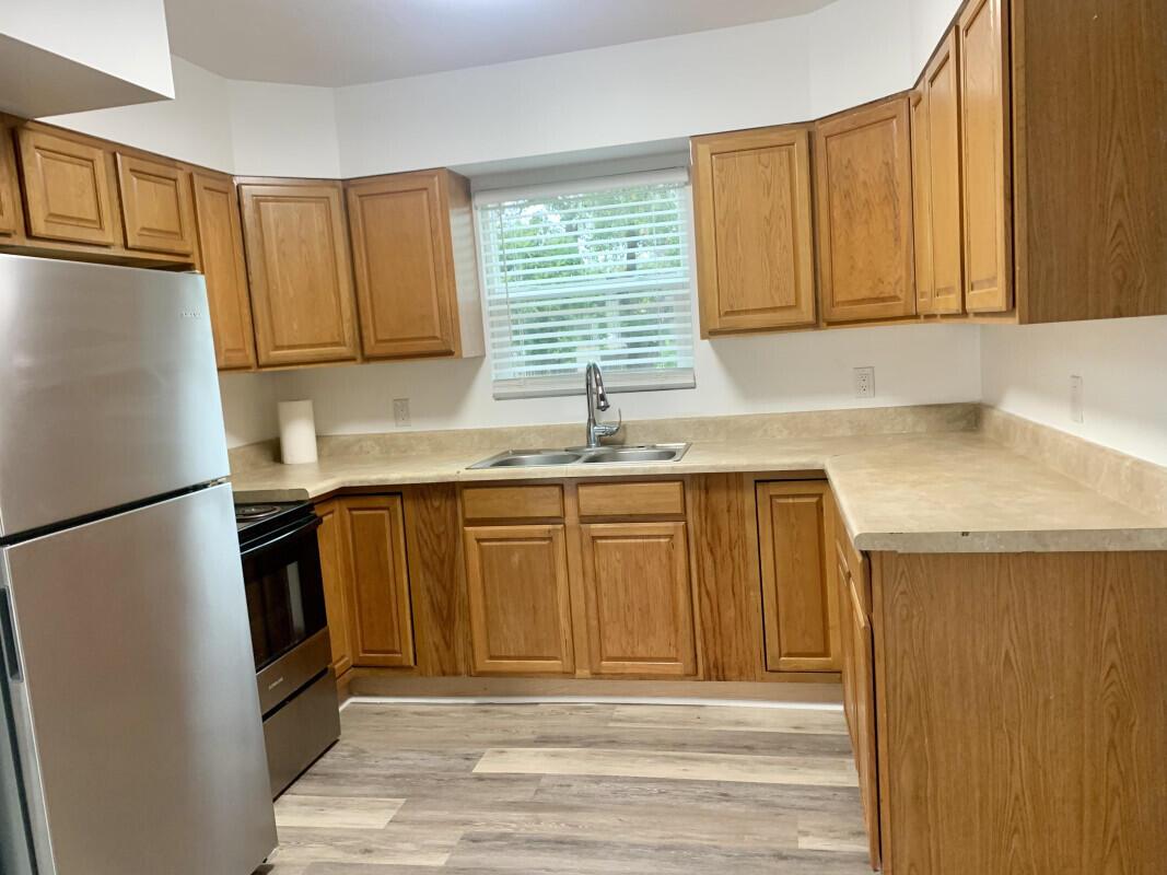 GREYNOLDS HIGHLANDS UNIT - Residential