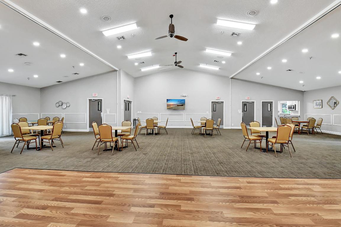 WHISPER WALK - Residential Lease