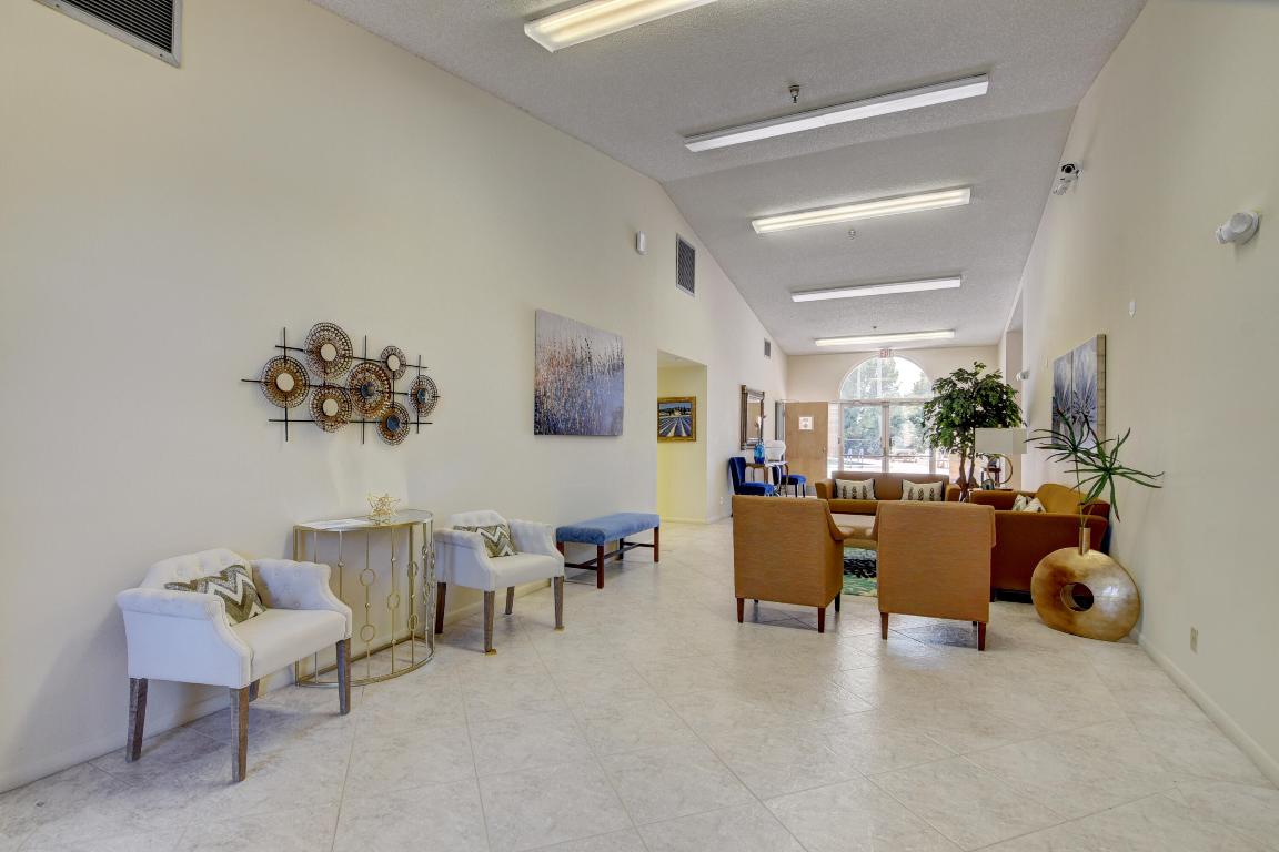 WHISPER WALK - Residential Lease