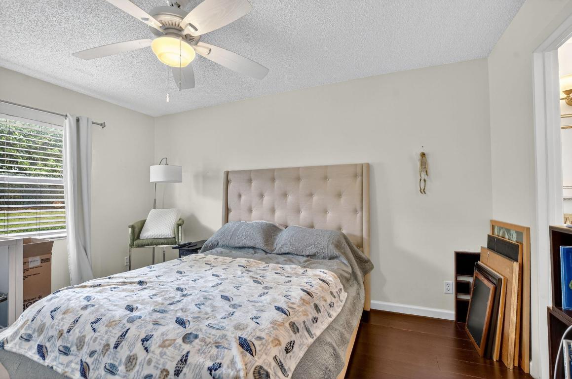 WHISPER WALK - Residential Lease