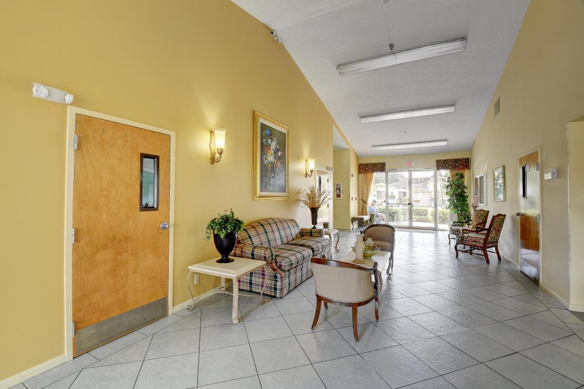 WHISPER WALK - Residential Lease