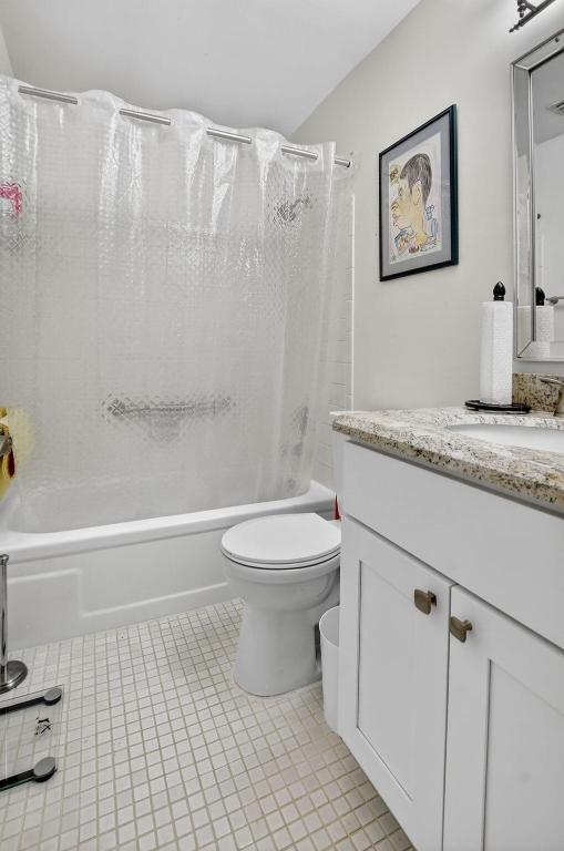 WHISPER WALK - Residential Lease