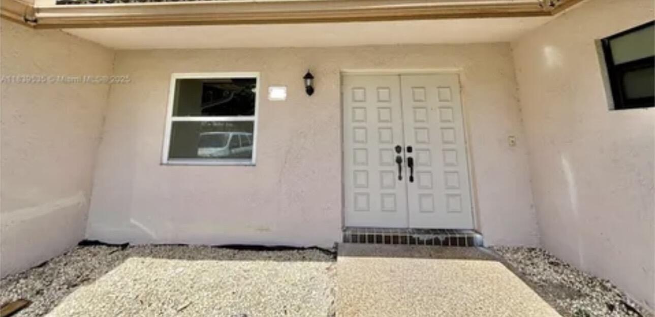 CORAL SPRINGS COUNTRY CLUB - Residential Lease