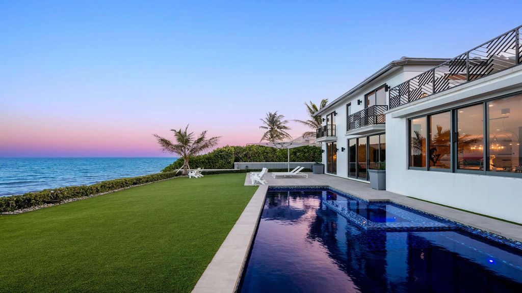 Photo of 6029 Old Ocean Boulevard, Ocean Ridge, FL 33435 (MLS # R10937909)