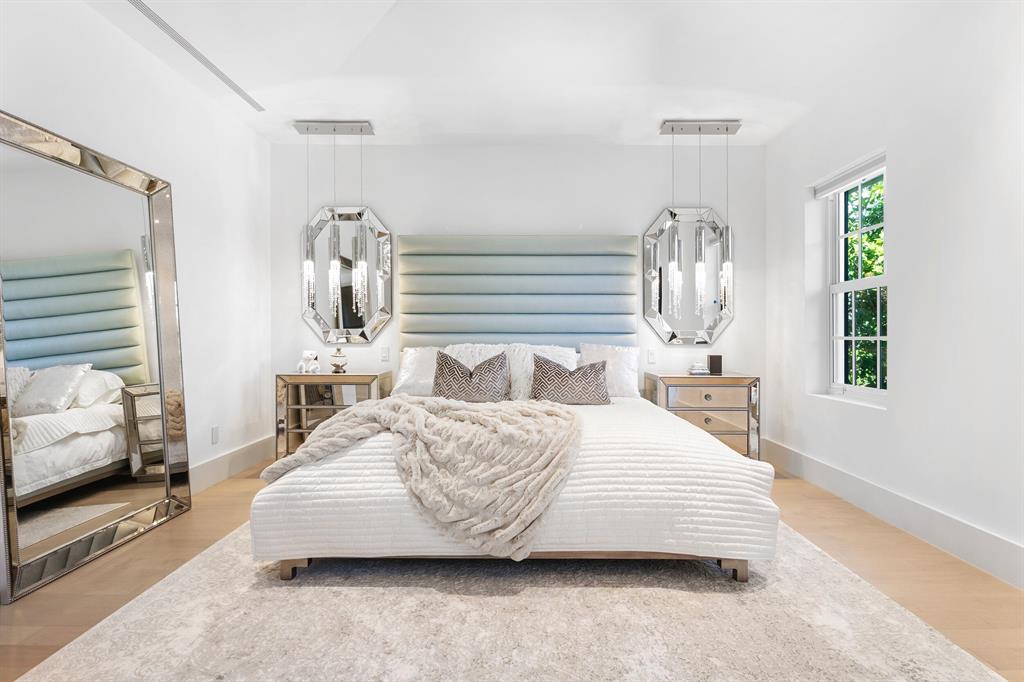 ROYAL PARK - Residential