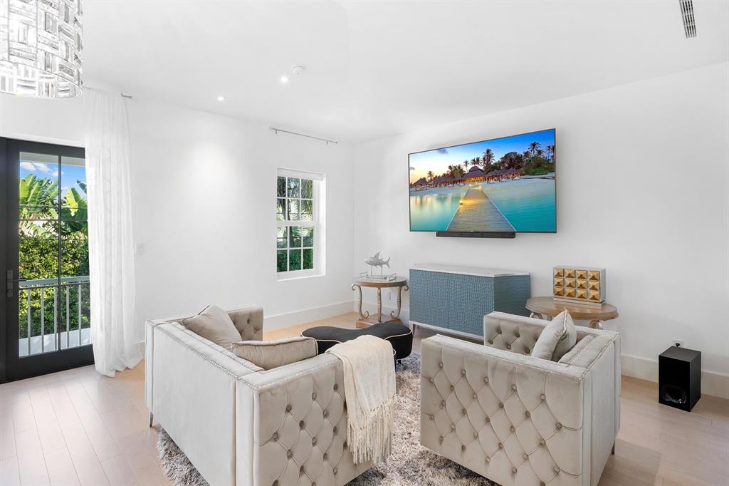 ROYAL PARK - Residential