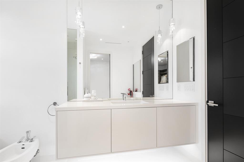 ROYAL PARK - Residential