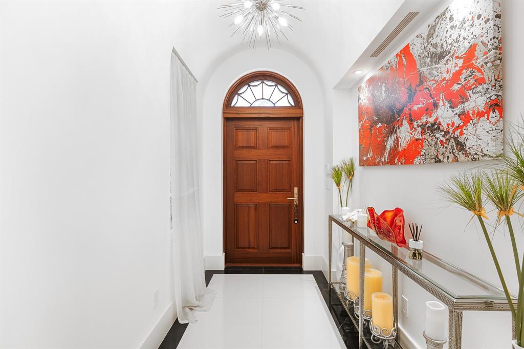 ROYAL PARK - Residential