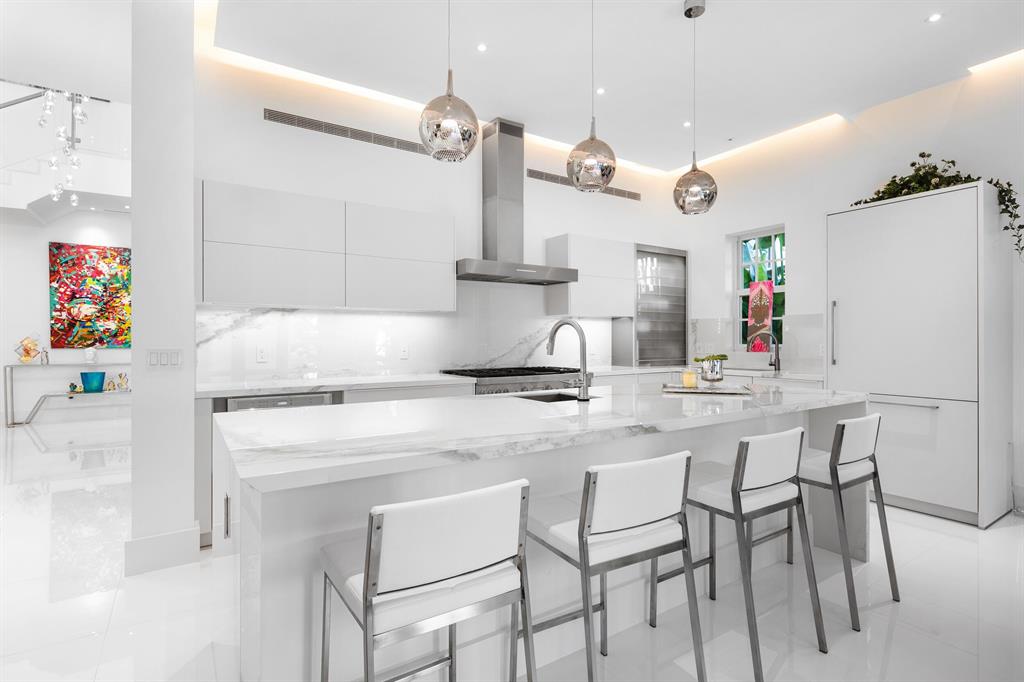 ROYAL PARK - Residential