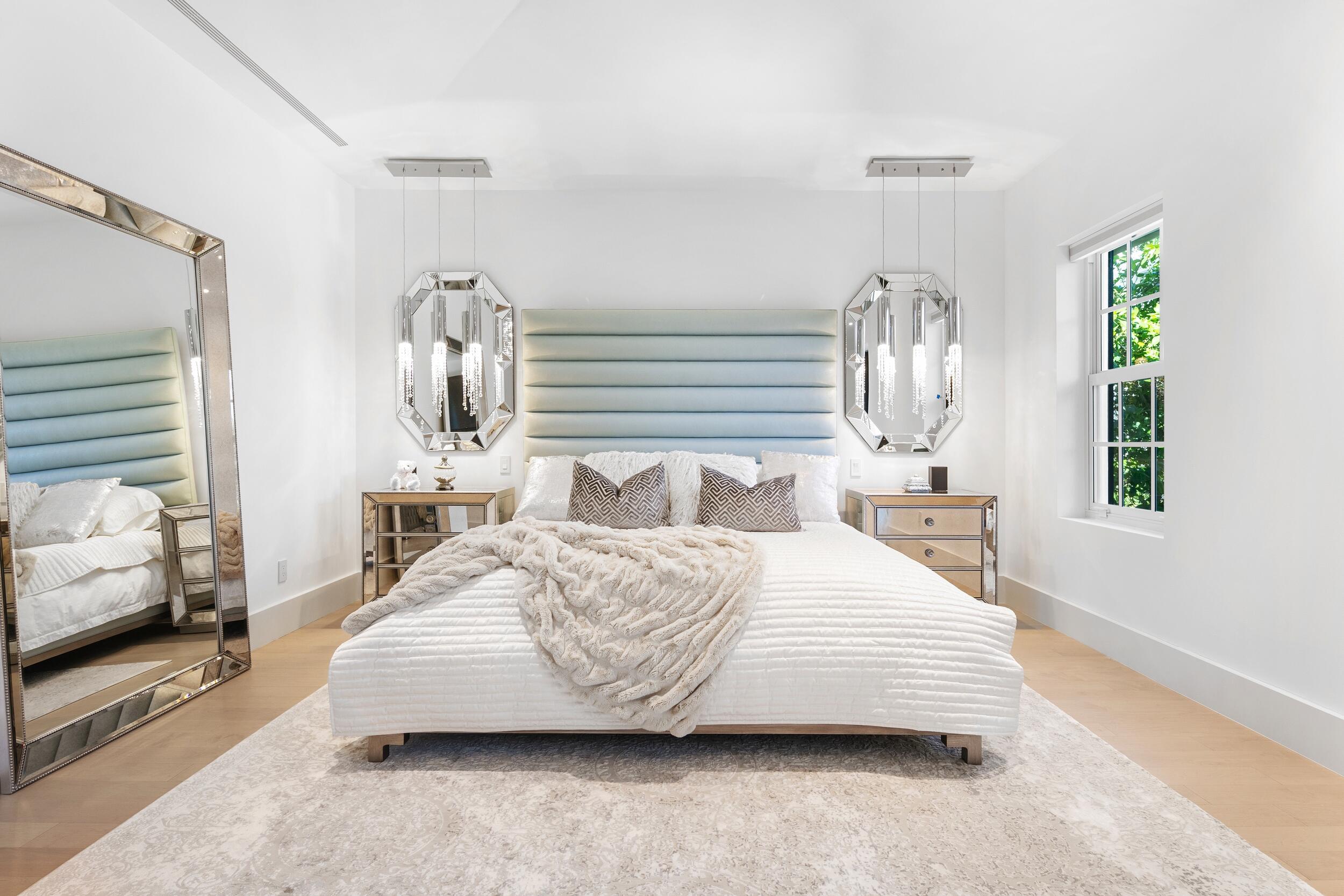 ROYAL PARK - Residential