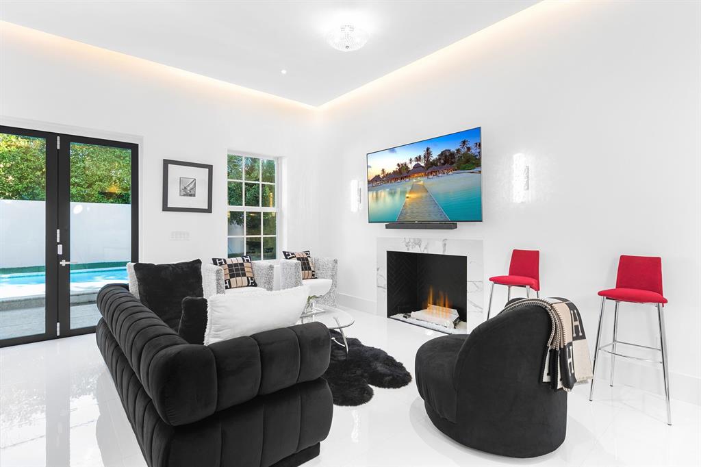 ROYAL PARK - Residential